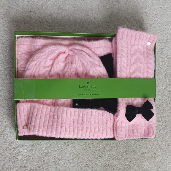 Kate Spade Velvet Cable Bow 3 Piece Scarf Hat & Arm Warmers